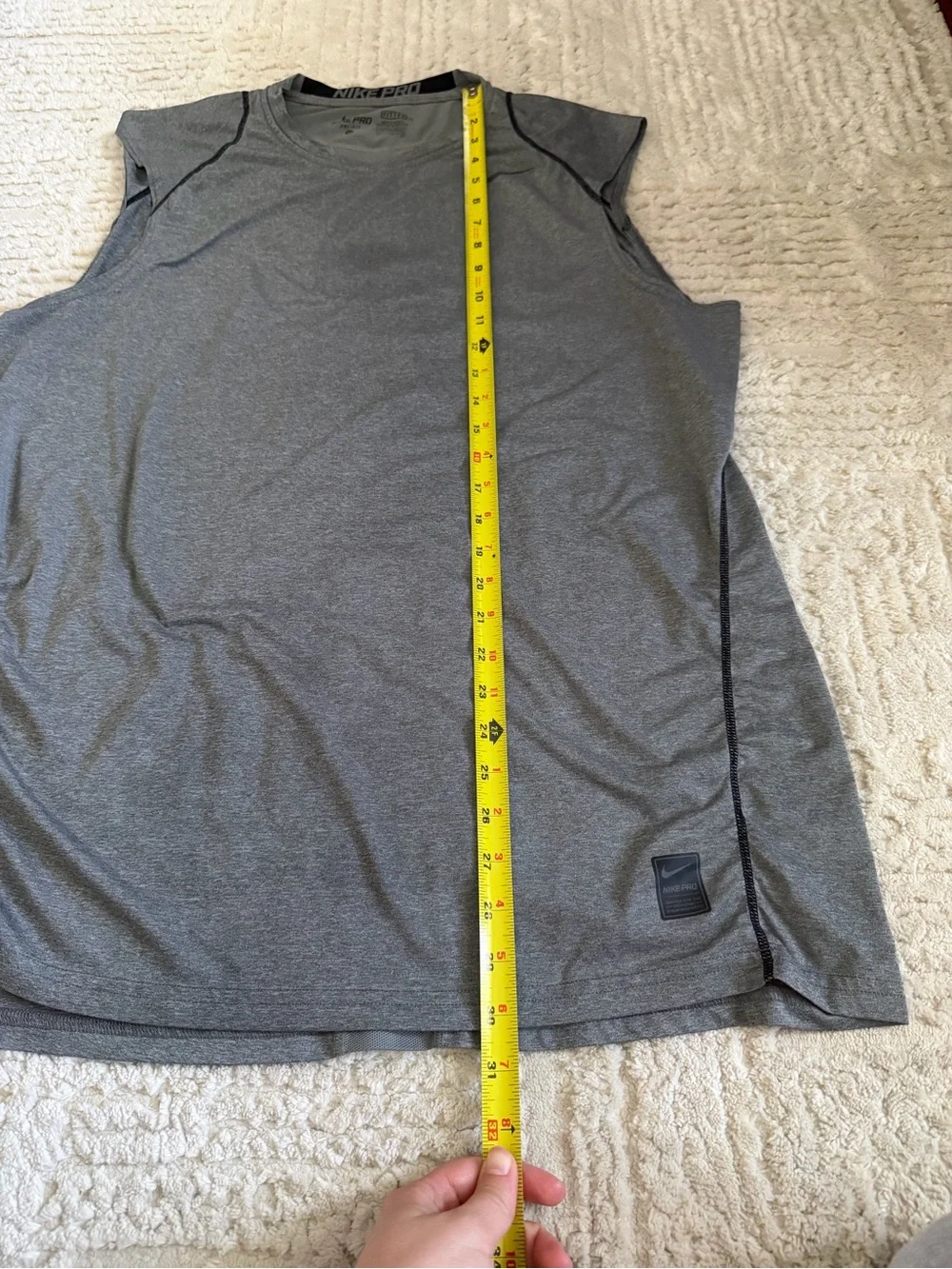 Nike Pro Dri Fit Fitted Men’s Sleeveless Athletic Shirt Gray XL